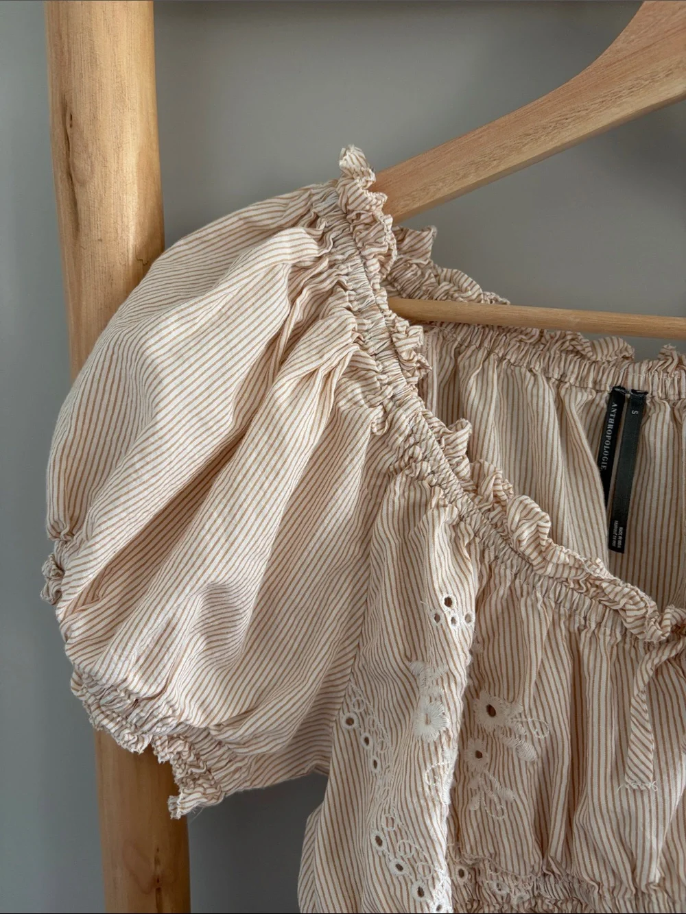Anthropologie Embroidered Babydoll Puff Sleeve Blouse Sz Small